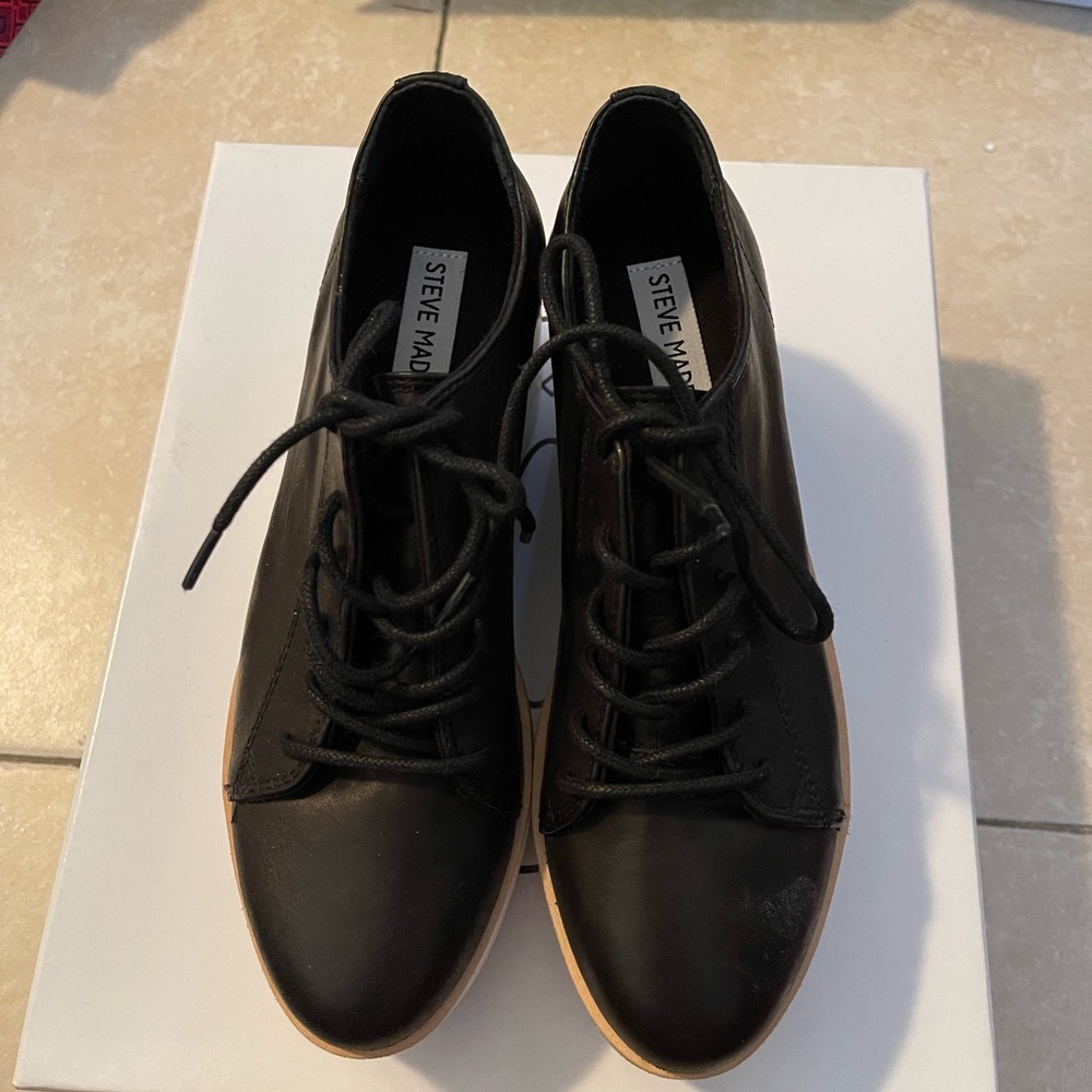 Steve Madden size 6/$55